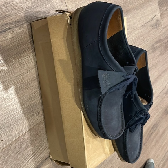 Clarks Wallabees Men’s shoes. (Size 11.5)  *Like New* - Picture 5 of 5